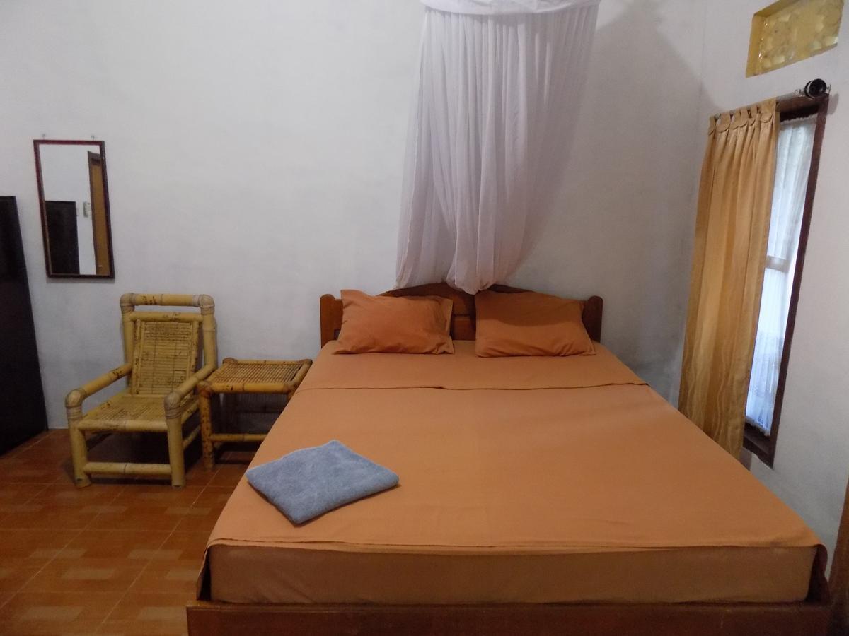 Santigi Homestay Гили Еър Екстериор снимка