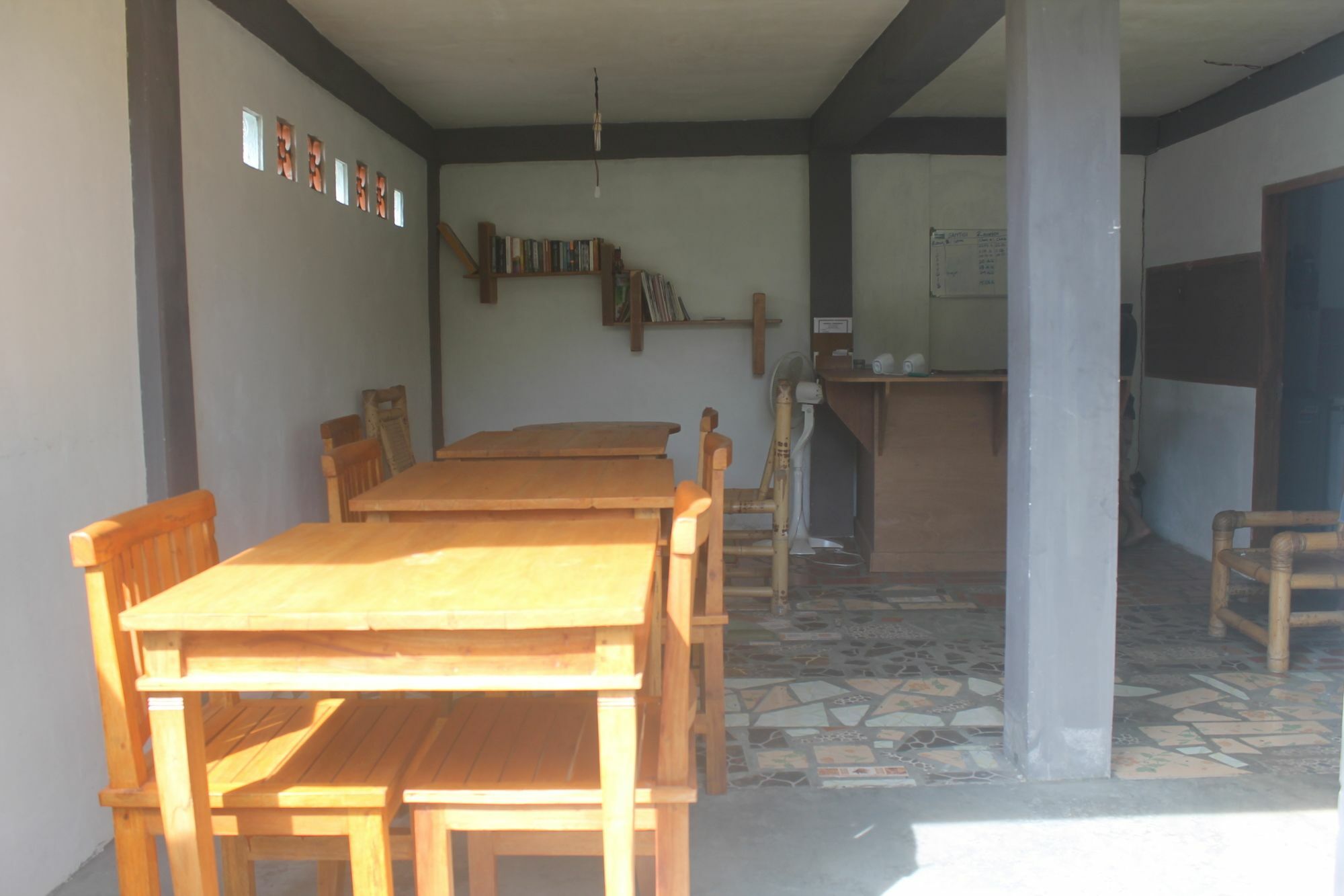 Santigi Homestay Гили Еър Екстериор снимка